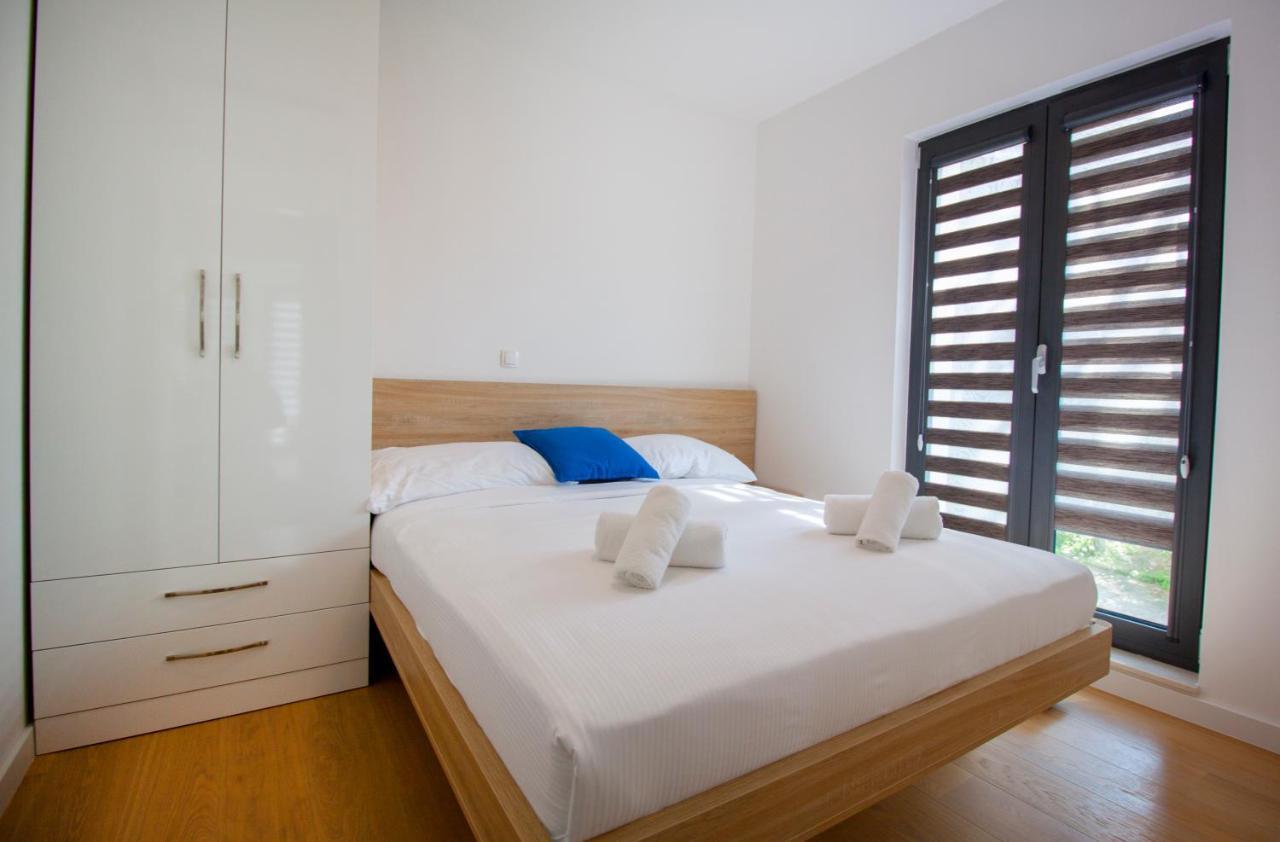 Mt City Apartments Makarska Exterior foto