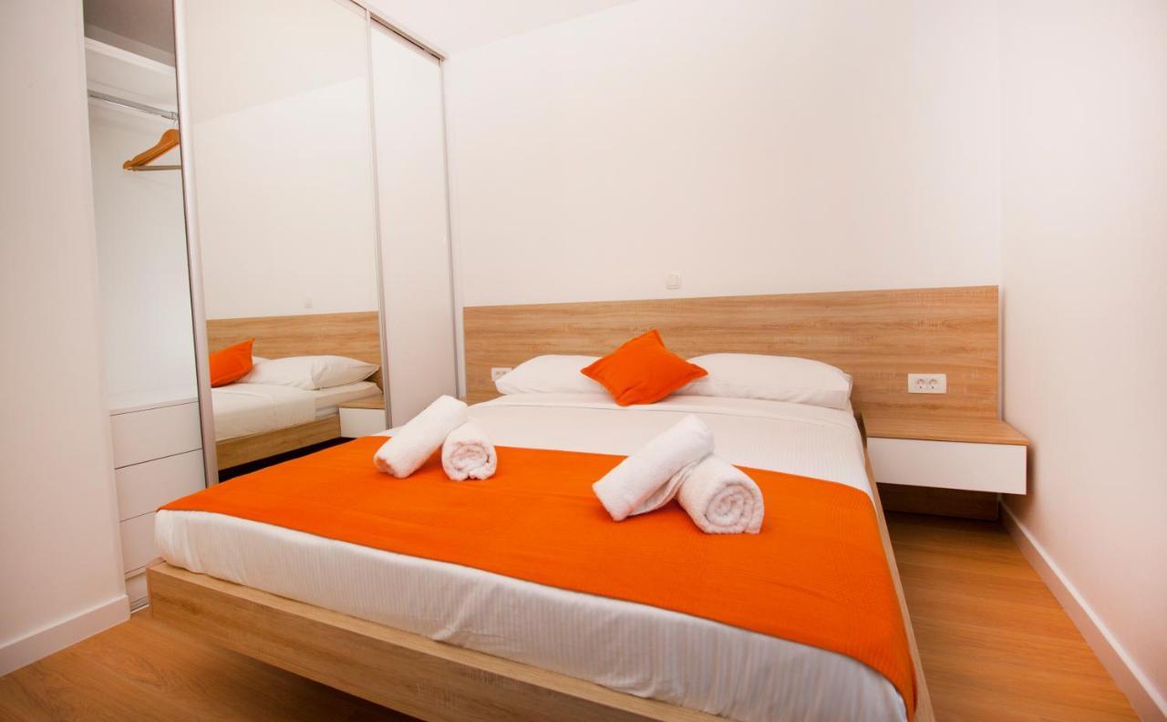 Mt City Apartments Makarska Exterior foto