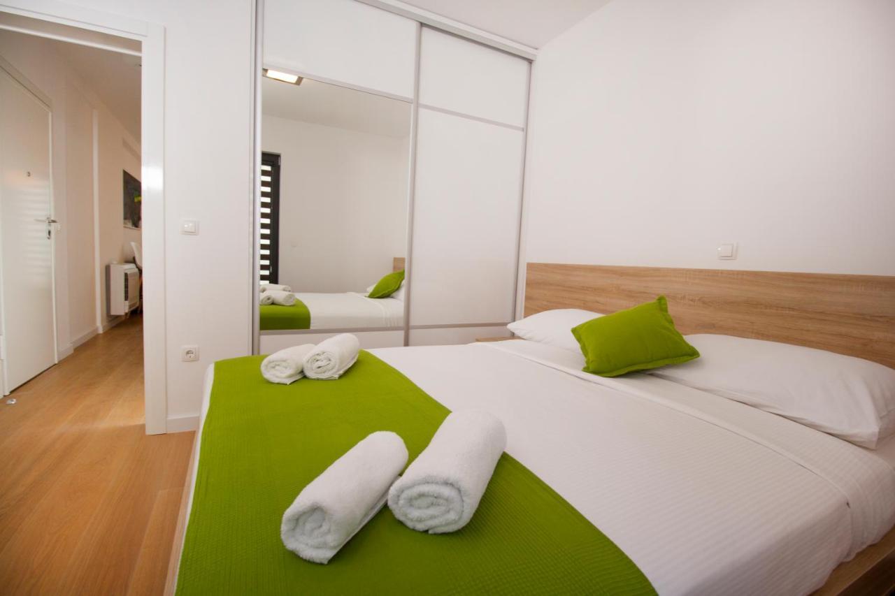 Mt City Apartments Makarska Exterior foto