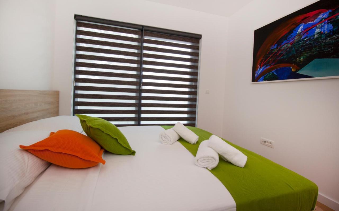 Mt City Apartments Makarska Exterior foto